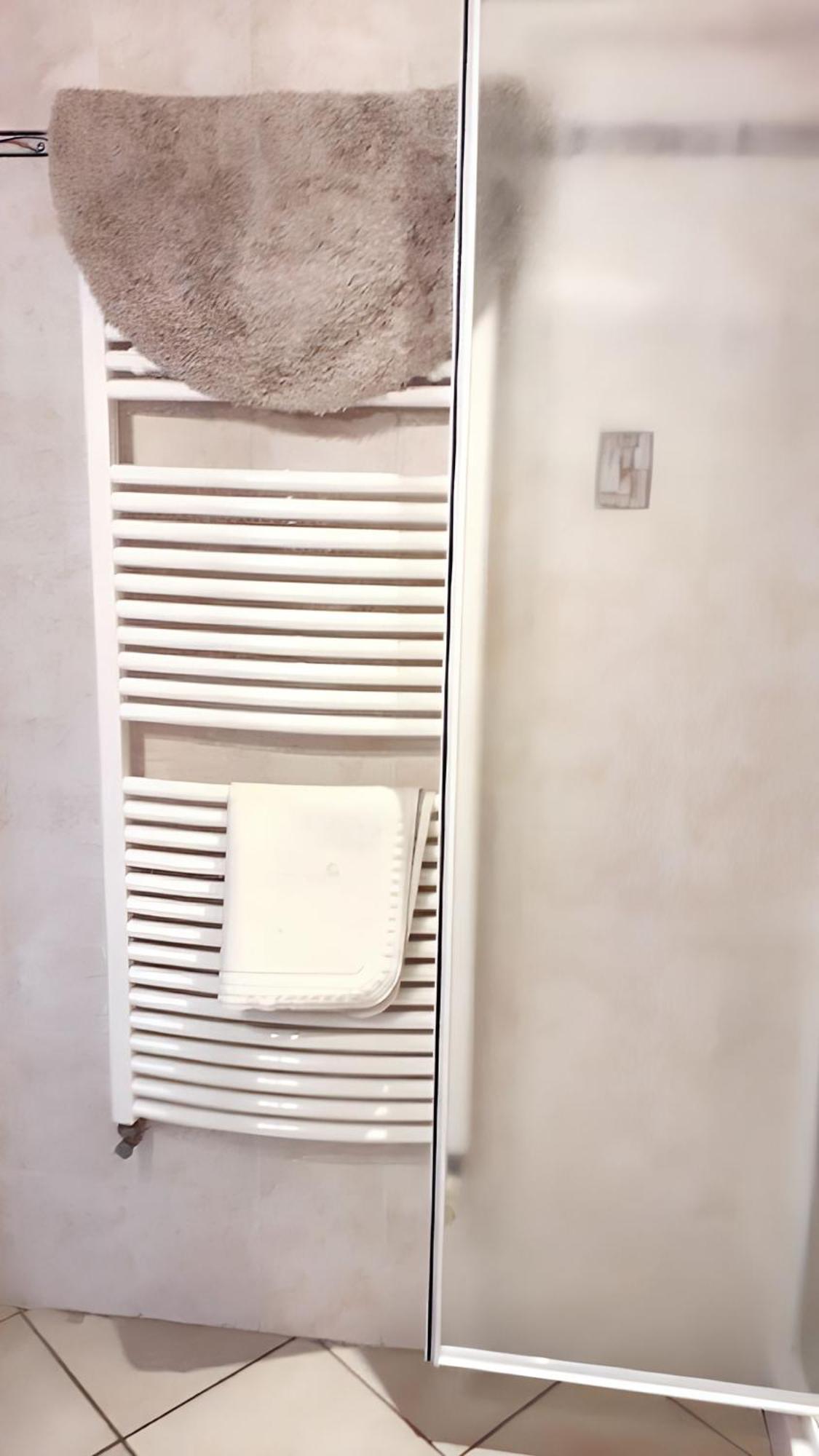 Maison Charmante A Estivareilles + Piscine แซ็งต์-วิคตัวร์ ภายนอก รูปภาพ