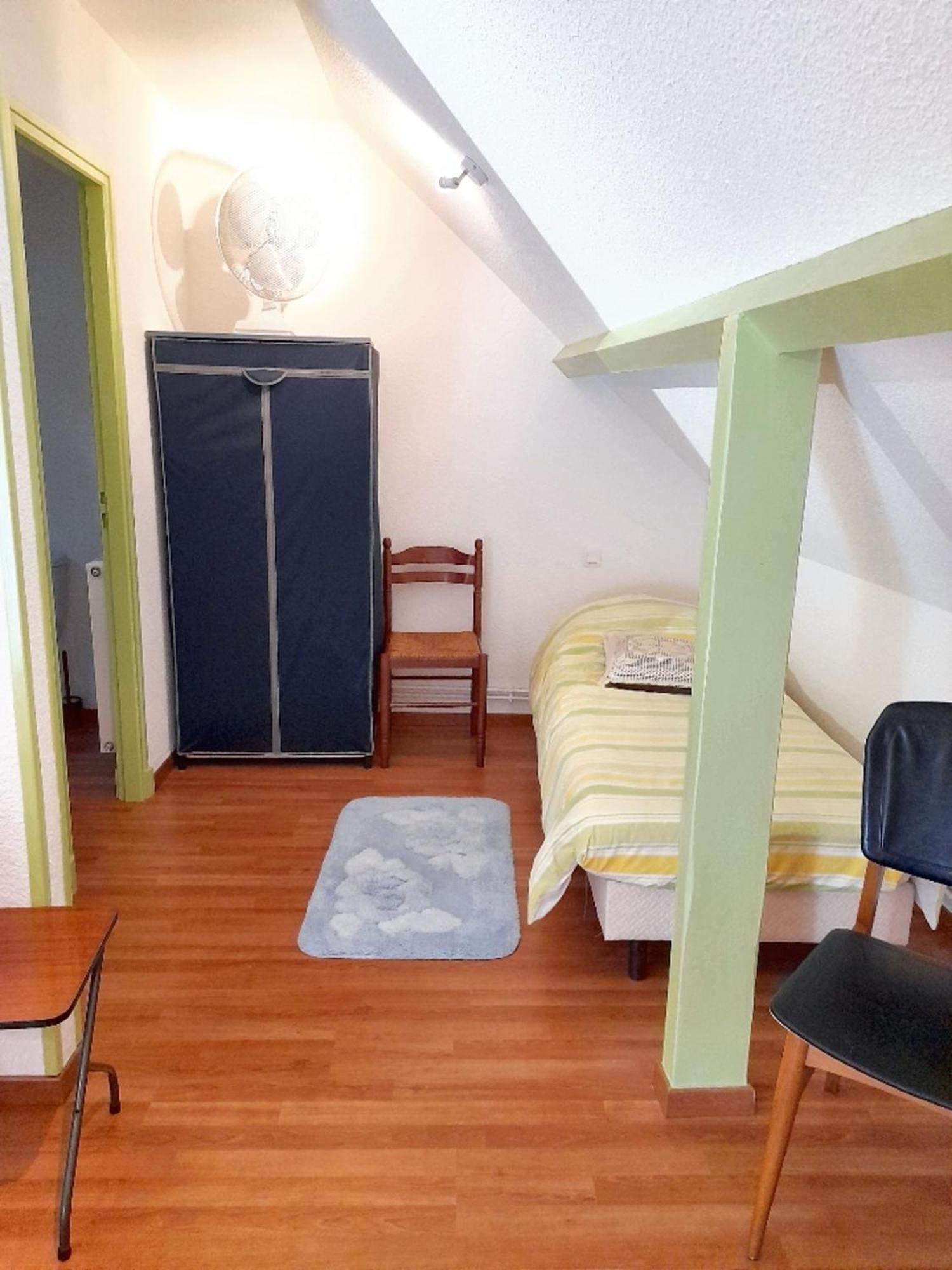 Maison Charmante A Estivareilles + Piscine แซ็งต์-วิคตัวร์ ภายนอก รูปภาพ